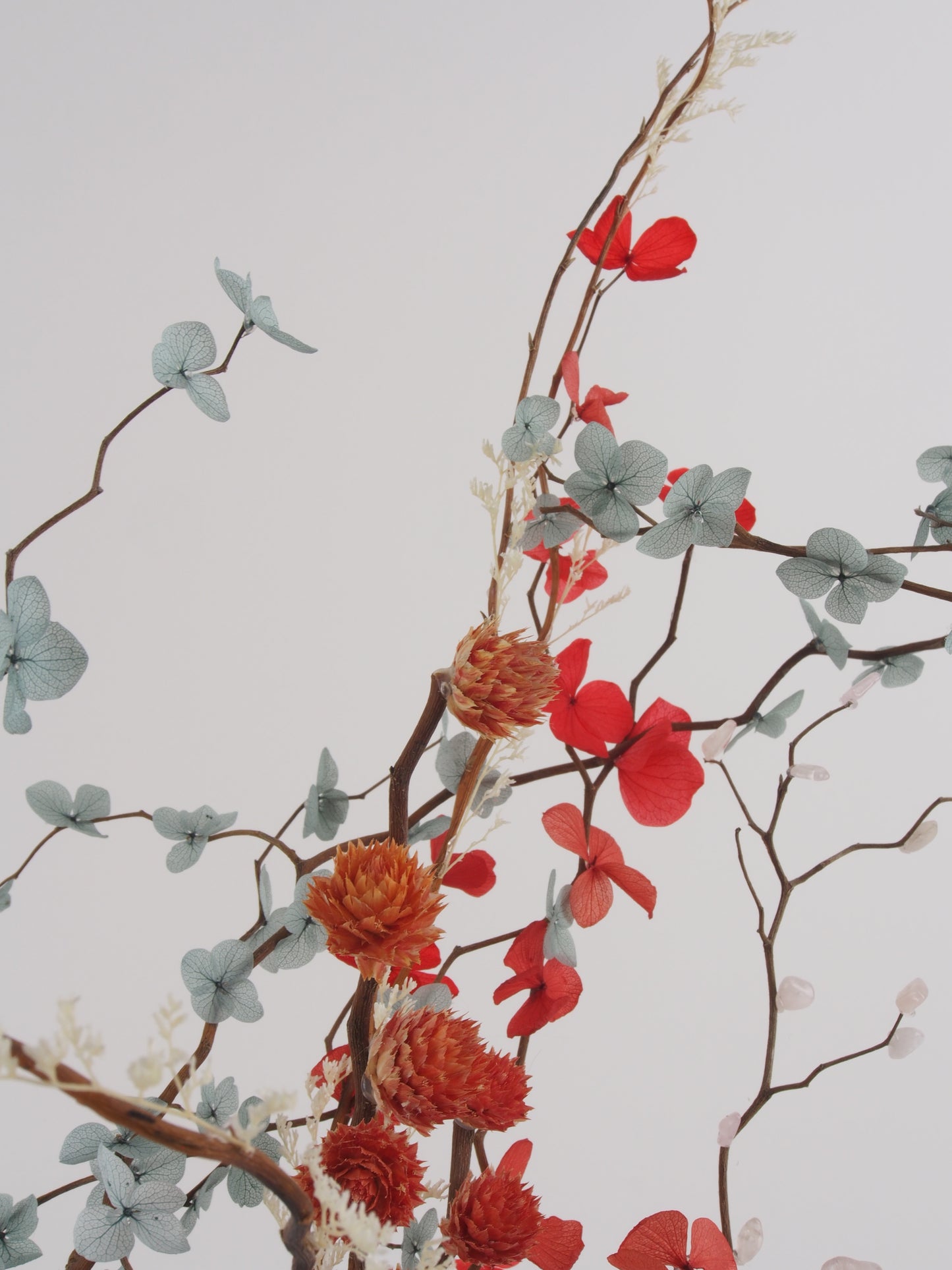 Ikebana Inspired Floral Arrangement